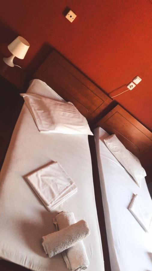 Aegli Hotel ルートラキ エクステリア 写真