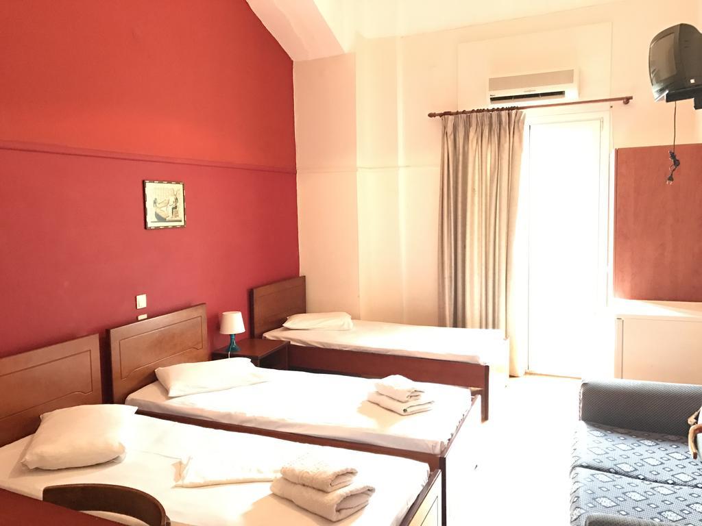 Aegli Hotel ルートラキ エクステリア 写真