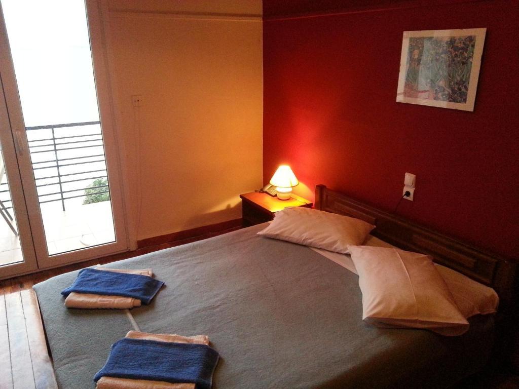 Aegli Hotel ルートラキ 部屋 写真